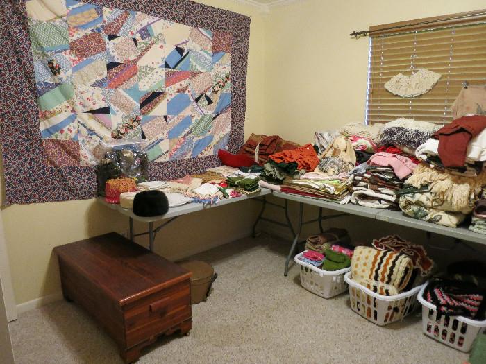 Quilts, Bedding, Blankets, Cedar Chest, Doillies, Quilt Top