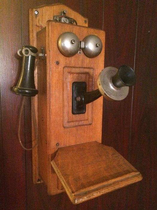 ANTIQUE WOODEN WALL PHONE - WORKING!!!