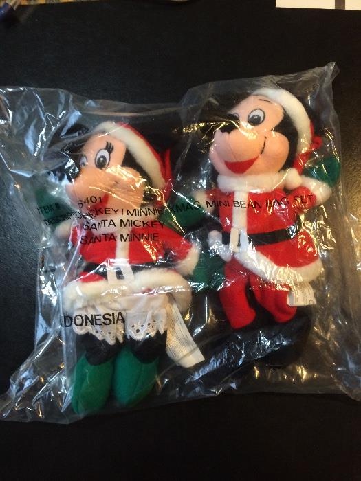DISNEY CHRISTMAS SANTA MICKEY MOUSE AND MINNIE MOUSE BEAN BAG PLUSH RETIRED SETS (NEW IN ORIGINAL PACKAGING)