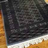 Wool area rug - 4 x 6