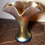 Quoizel Flared Ourene Vase (as-is)