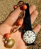 18k European Coral Shell Bracelet