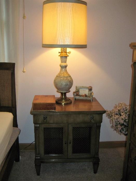 Thomasville Empress nightstand (2)