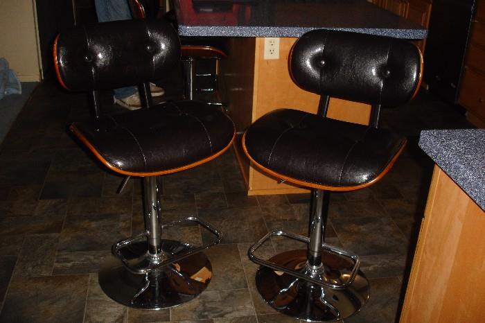 Retro kitchen stools (4)