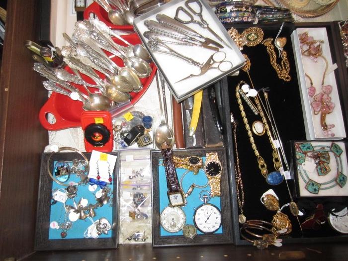 vintage jewelry, pocket watches