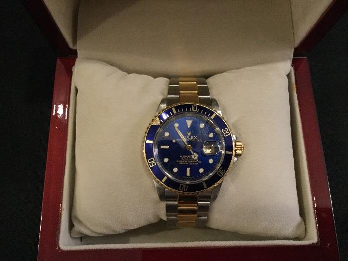 Submariner Rolex watch