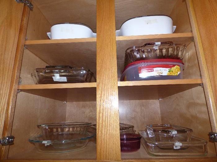 Misc. glass baking dishes, etc