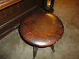 piano claw foot seat