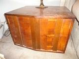 deco end table (2)