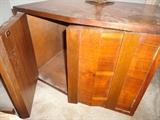 deco end table (2)