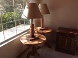 2 oak end tables and 2 oak lamps