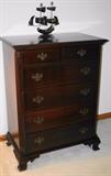 Kling Vintage Chest of Drawers