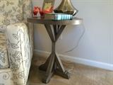 H&E Bridgeport Round End Table