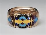 Lot 152: Silver Enameled Cuff Bracelet
La Nouvelle Bague
The Big Apple Collection, 1985, BID ON-LINE: www.fairfieldauction.com