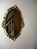 Wall mirror