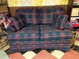 Art Van Artesian Loveseat