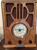 Vintage style radio