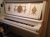 Upright piano