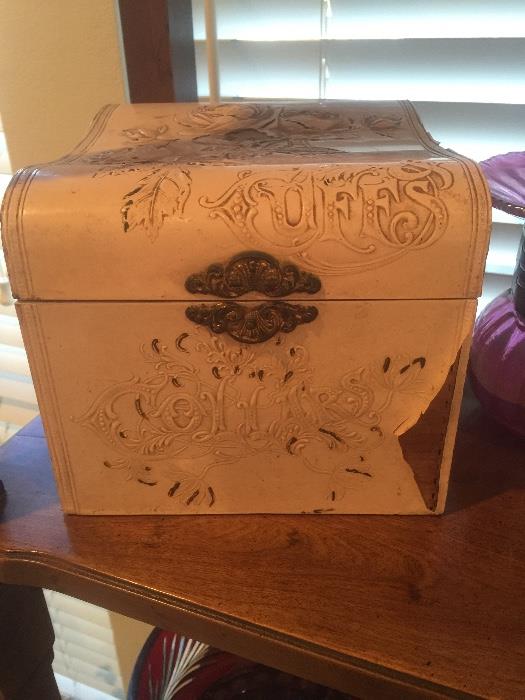 Very old antique cuff box