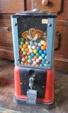 Victory 1c Gum ball Machine with Key
