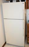 GE Upright Refrigerator / Freezer