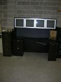 COMPUTER STATION WITH STORAGE ON TOP WITH DOORS