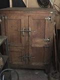 OLD OAK ICEBOX