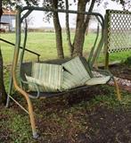Outdoor swing
