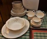 Homer Laughlin L56N6 dinnerware