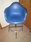 HERMAN MILLER STOOL