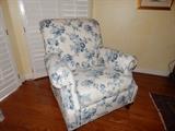 Ethan Allen Avery Chair 