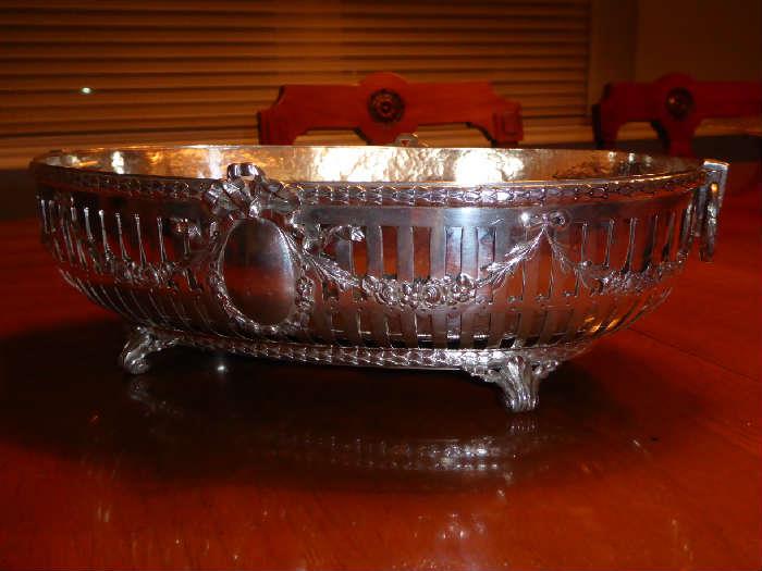 800 silver Centerpiece bowl with silverplate liner