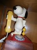 Vintage Snoopy rotary phone