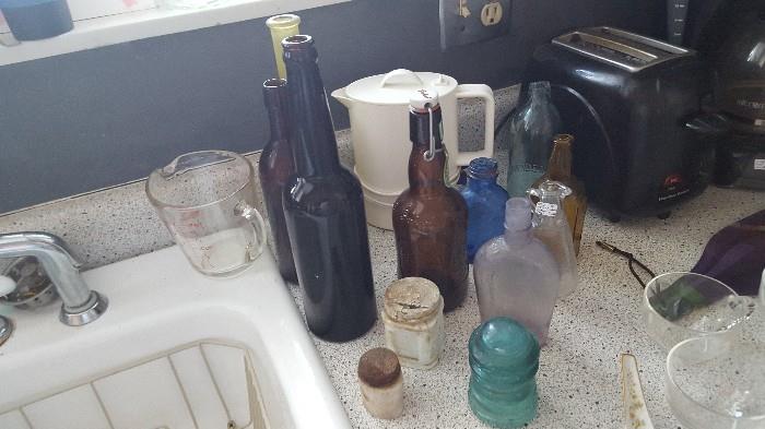 Some collectible bottles and such, mostly antique.