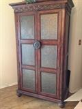 Entertainment armoire