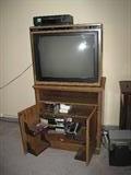 Hitachi TV
Sony VCR