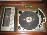 Magnavox Stereophonic
High Fidelity Astro-Sonic