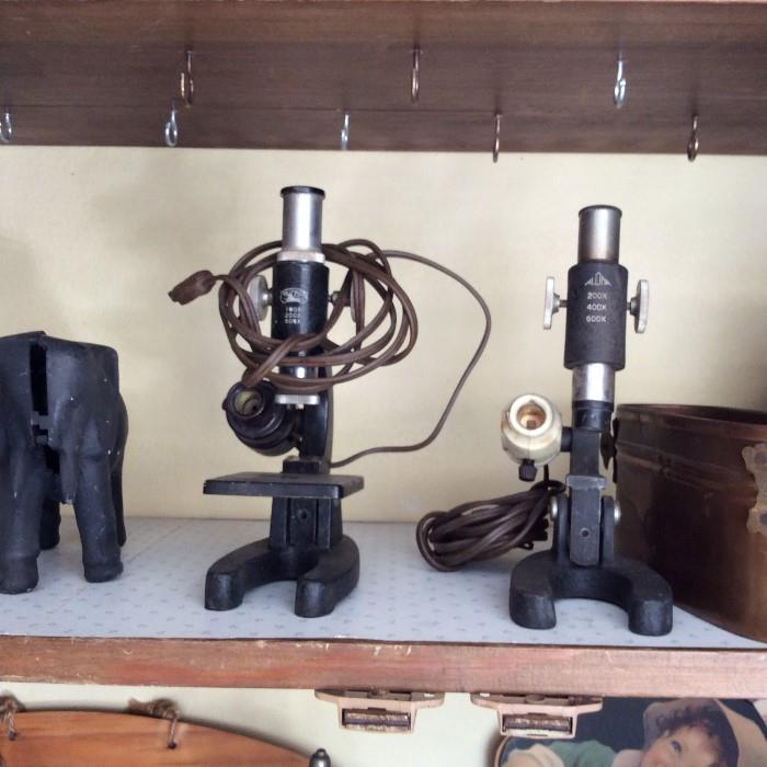 Sample of toy microscopes