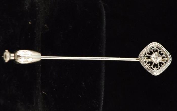 14 K WG & Diamond Antique Stick Pin