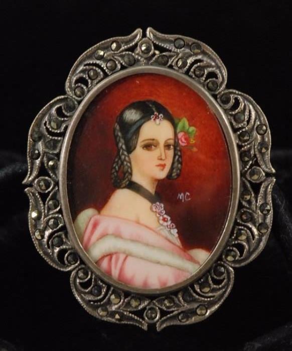 Vintage 800 Silver Hand Painted Portrait Pin
