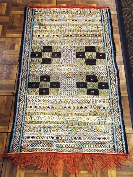 2.5' by 5' Hand Woven Oriental Rug