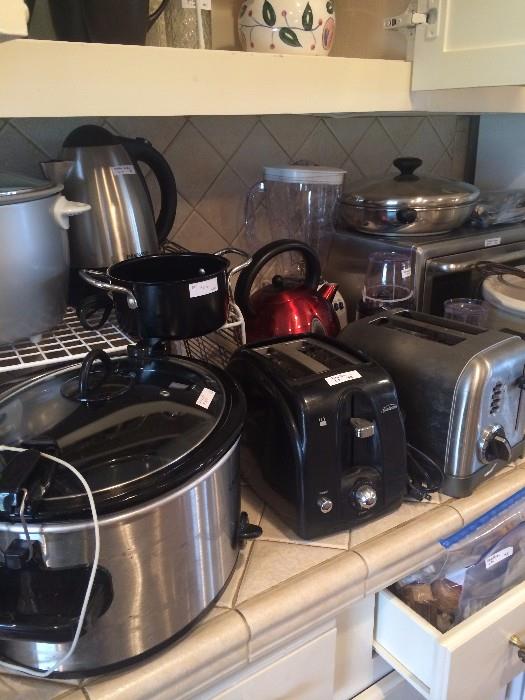 Large variety of small appliances