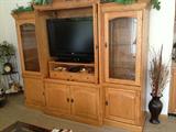 Oak entertainment center & display case. (Does not include TV.)