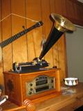 Grammaphone Type Radio
