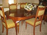Round Cherry Table that Extends to Oval, Vintage Dining Chairs with Padded Backs