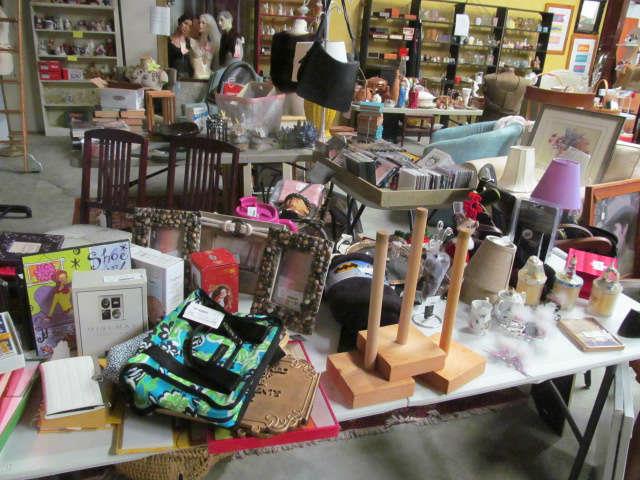 Pink Flamingo Liquidation in Elberta, AL starts on 1/8/2016