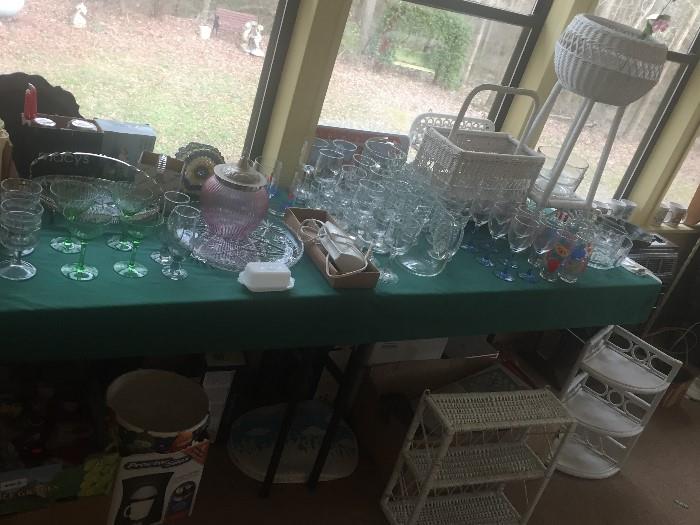 Glassware, White Wicker items