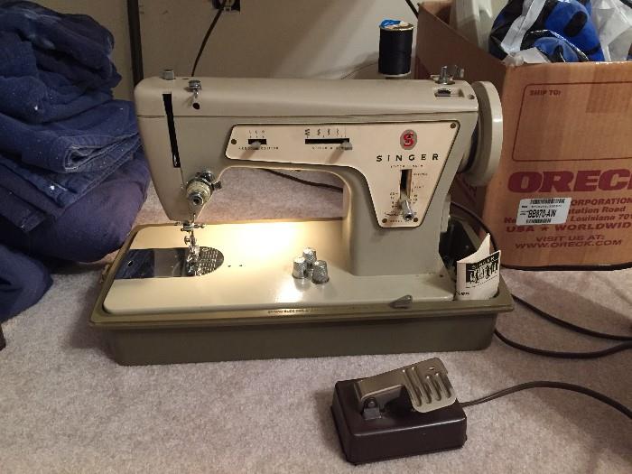 Singer 237 sewing machine