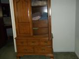 dresser, amoire
