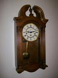 Howard Miller Wall Clock~ it's a Chimer!